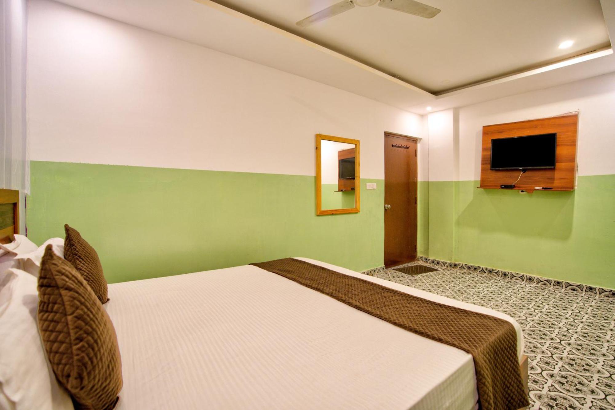 Golden Rice Resort & Cottages Candolim Kültér fotó